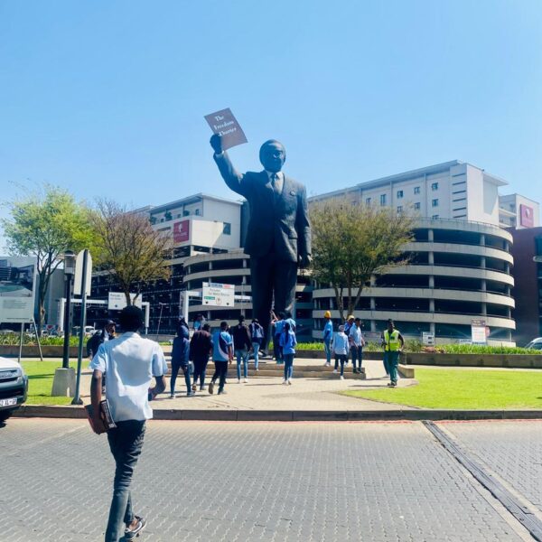 WhatsApp Image 2024-10-29 at 03.41.29 (1)